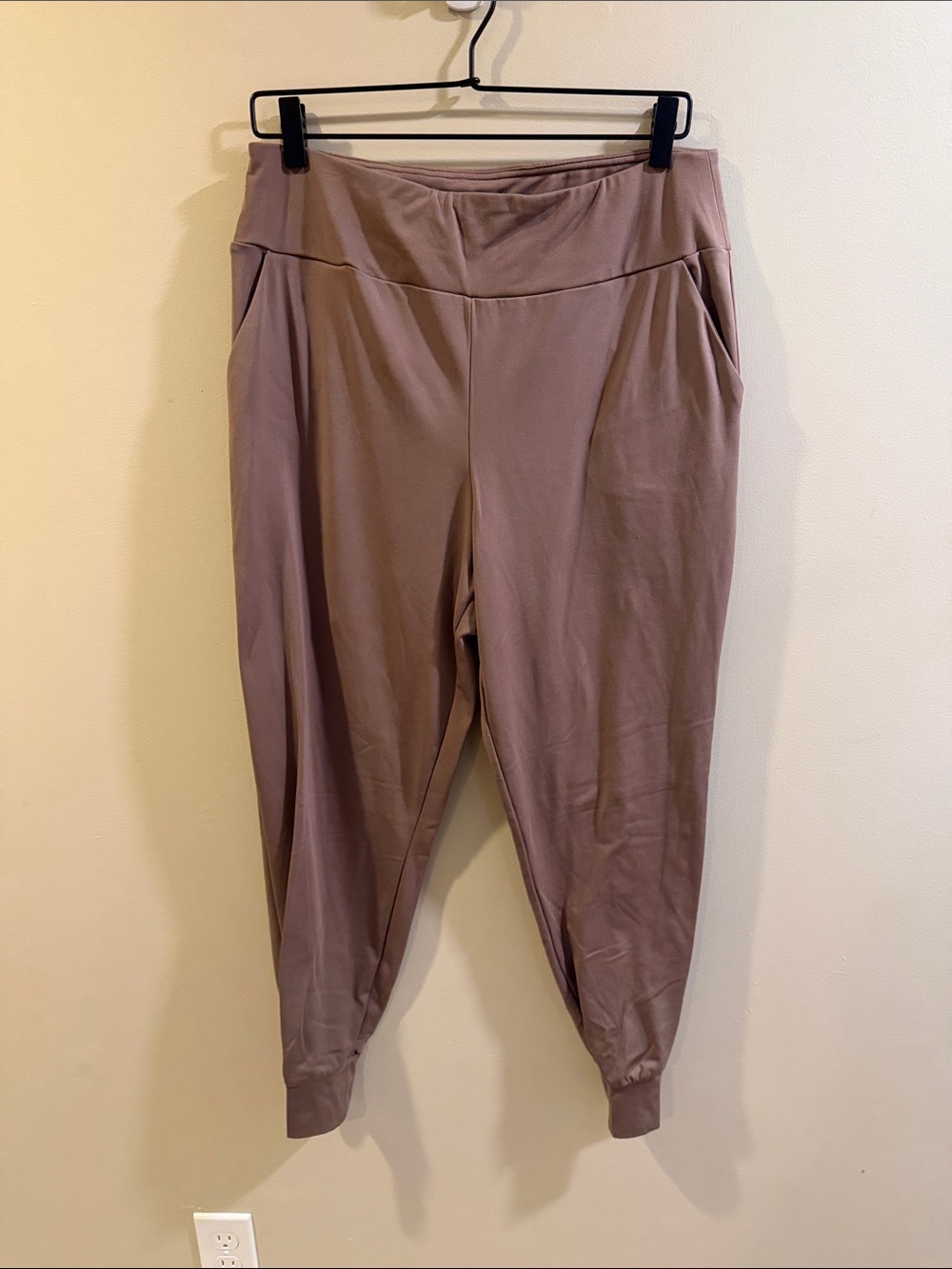 Gottex Dusty Mauve Track Joggers